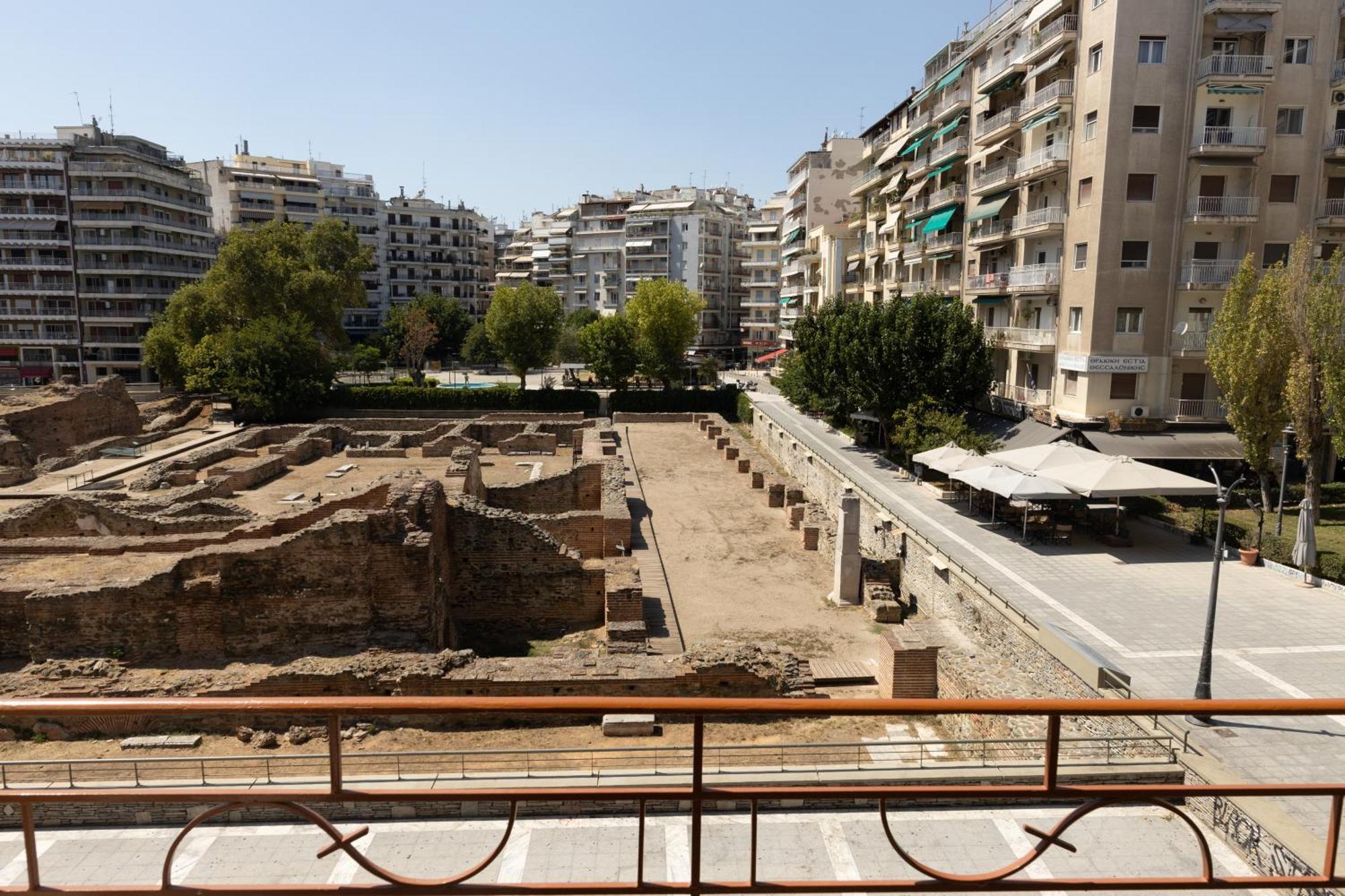 Starlights Wonderful View Apartments By Binobi! Thessaloniki Exterior photo